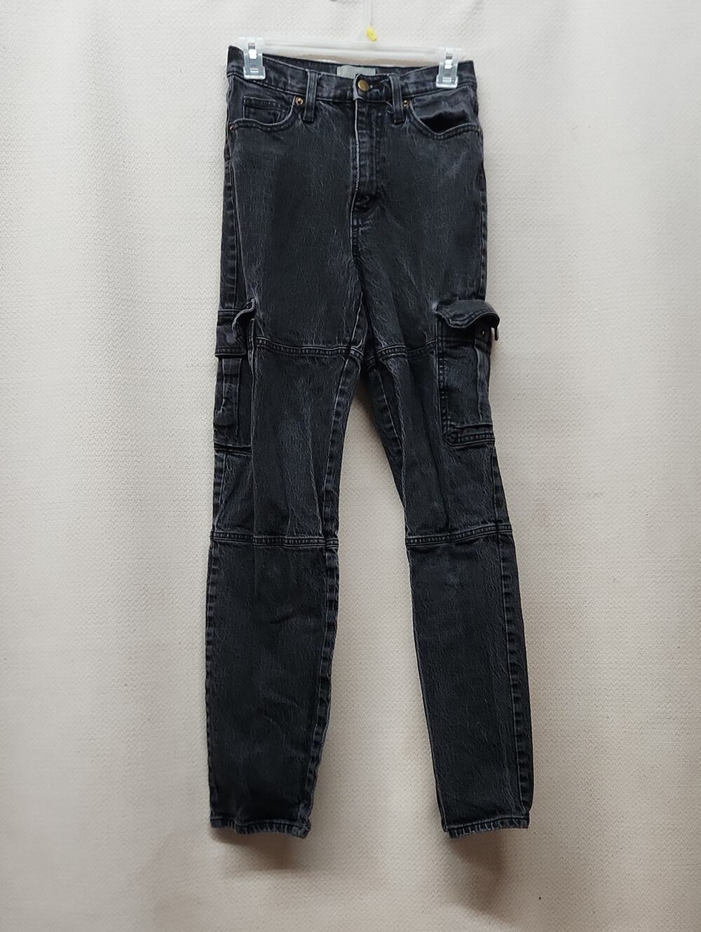 Universal Thread Black Straight-Leg Cargo Jeans